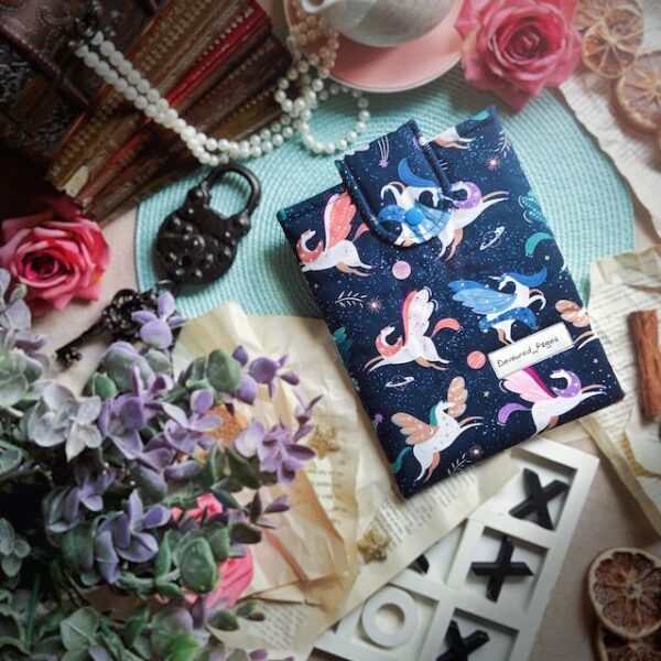 "Pretty Pegasus" Mini booksleeve with Clasp