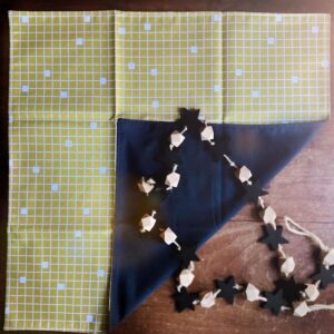 "Yellow Checkers X Plain Constrast" Photo Prop Mat